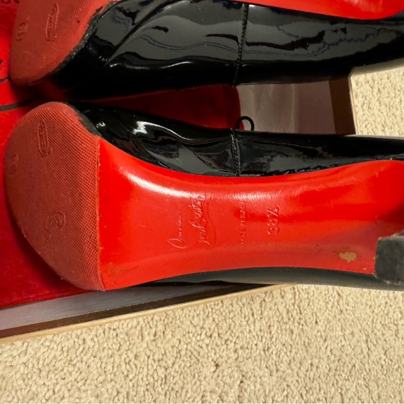 Authentic Christian Louboutin Simple Pump 100 Patent Calf with Box and Dust Bag